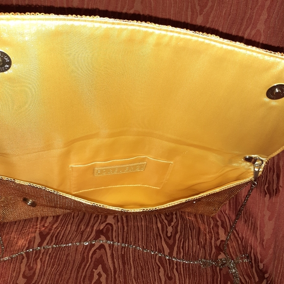 FOREVER 21 GOLD SEQUINS CROSSBODY RECTANGLE PURSE - Picture 5 of 10